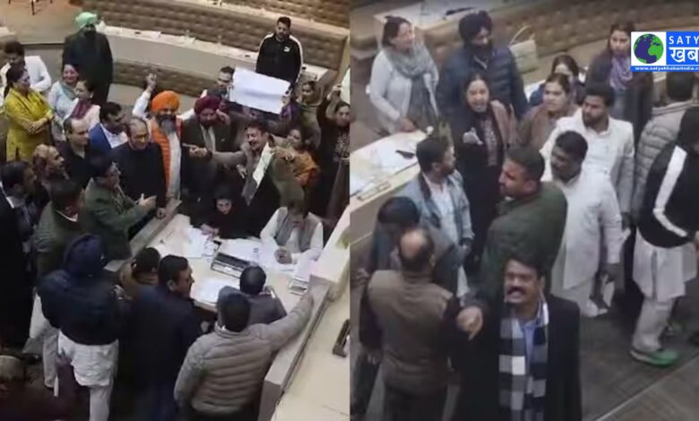 Punjab news: चंडीगढ़ नगर निगम में कांग्रेस, बीजेपी और AAP के बीच तीखी बहस, अनील मसीह को कहा गया 'वोट चोर'