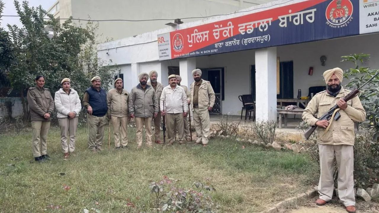 Punjab news: पंजाब के गोरदासपुर में सीमा क्षेत्र की पुलिस चौकियों पर हमले, जनता के बीच डर, पुलिस प्रशासन सतर्क