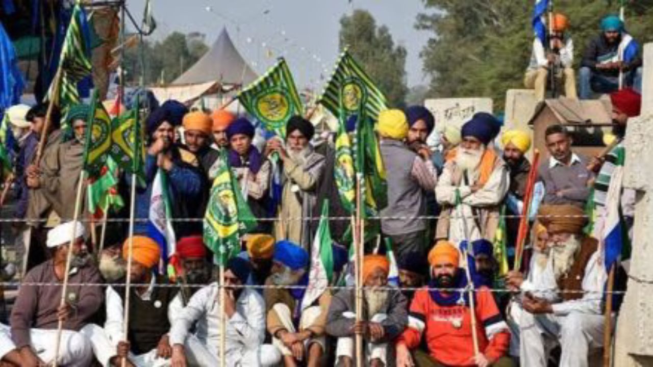 Farmers protest: शंभू बॉर्डर पर किसान आंदोलन, सुप्रीम कोर्ट में सुनवाई, किसानों की बैठक और आगे की रणनीति पर चर्चा