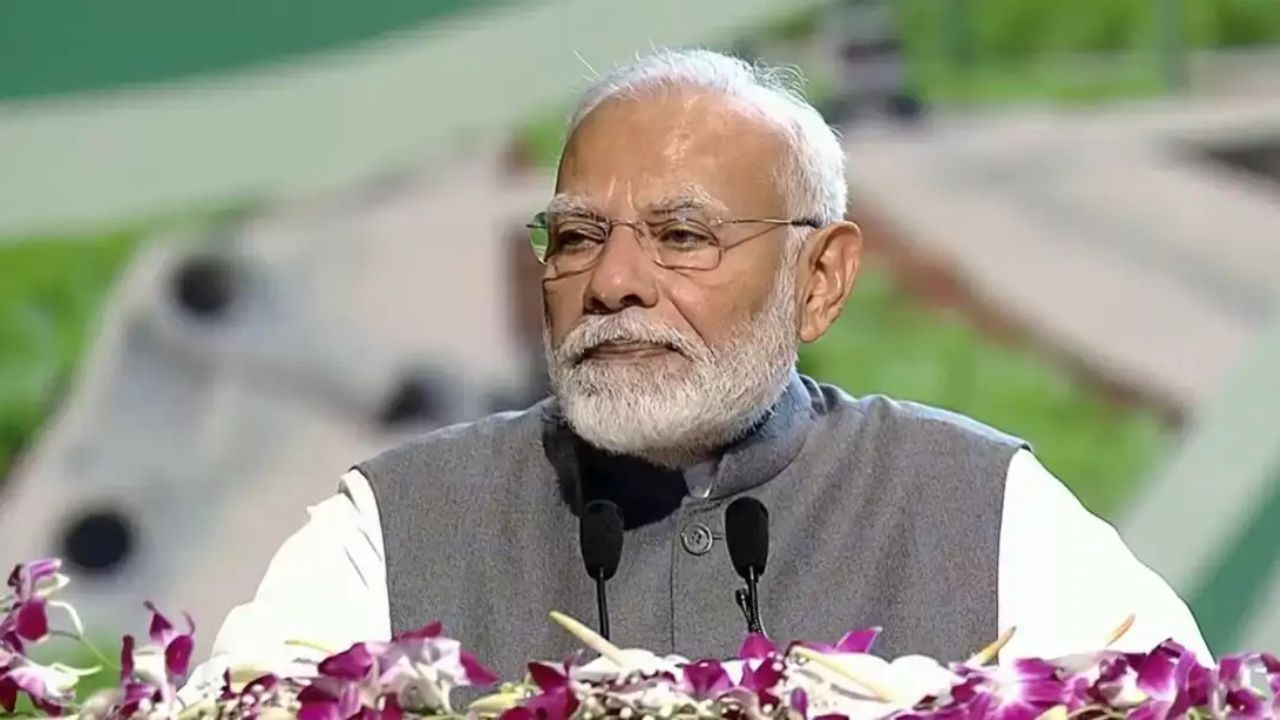 PM Narendra Modi द्वारा 12,200 करोड़ रुपये से अधिक की विकास परियोजनाओं का शुभारंभ