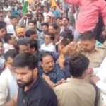 राकेश टिकैत के साथ जन आक्रोश रैली में बर्ताव पर बवाल, नरेश टिकैत ने बुलाई किसान महापंचायत