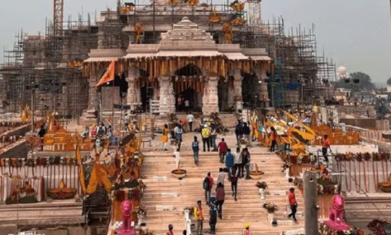 अयोध्या में बन रही 101 फीट ऊंची शिव प्रतिमा, श्रद्धालुओं को मिलेगी मुफ्त सेवा