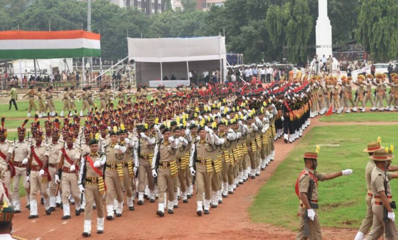 Rajasthan Police Constable Recruitment: राजस्थान पुलिस ने बढ़ाए 383 पद अब कांस्टेबल बनने का सपना हो सकता है पूरा! 25 मई तक करें आवेदन