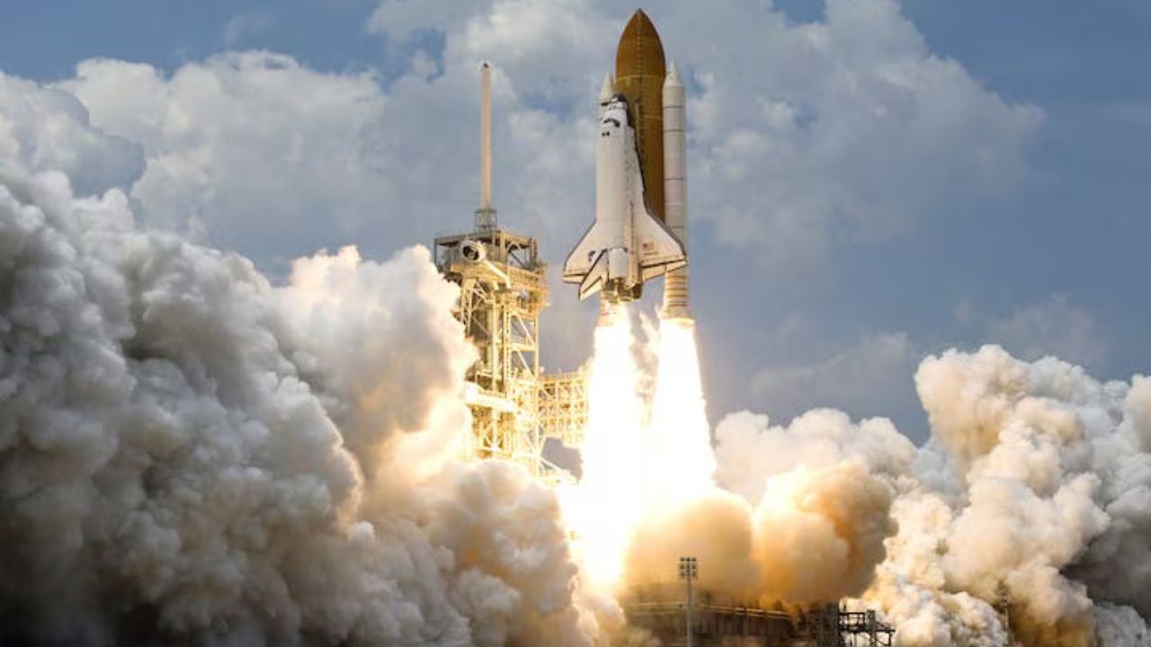 ISRO Scientist Recruitment: ISRO में 320 साइंटिस्ट और इंजीनियर पदों पर बंपर भर्ती जारी जानिए कैसे करें आवेदन और क्या है योग्यता