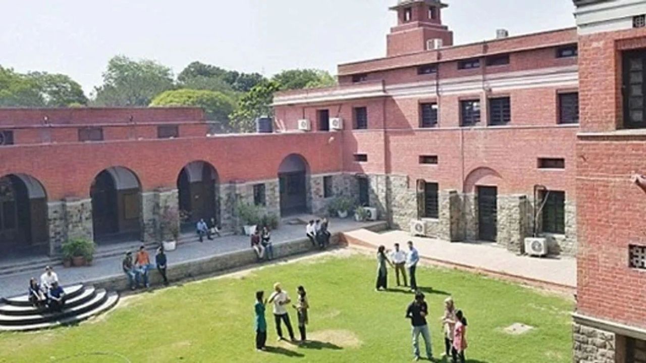 DU Admission: डीयू में बीएससी न्यूक्लियर मेडिसिन टेक्नोलॉजी का कोर्स शुरू! आर्मी हॉस्पिटल बनेगा पढ़ाई का केंद्र