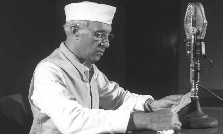 Jawaharlal Nehru Death Anniversary: नेहरू के अंतिम घंटे, बाथरूम में हुई मौत का रहस्य! नेहरू के अंतिम समय की अनसुनी कहानी