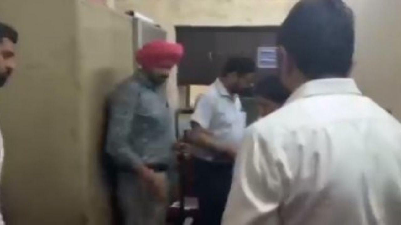 Punjab News: लुधियाना के डीसी कार्यालय में आरडीएक्स की धमकी ने मचाई सनसनी क्या छुपा है इस खतरे के पीछे की सच्चाई