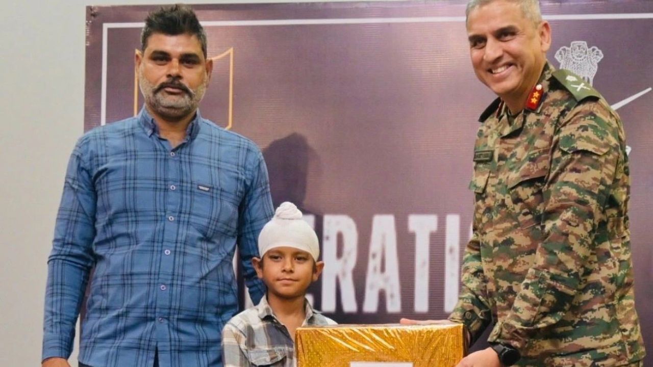 Punjab News: फीरोजपुर का छोटा योद्धा श्रवण सिंह! 10 साल का बच्चा जिसने ऑपरेशन सिंदूर में दी सेना को नई ताकत