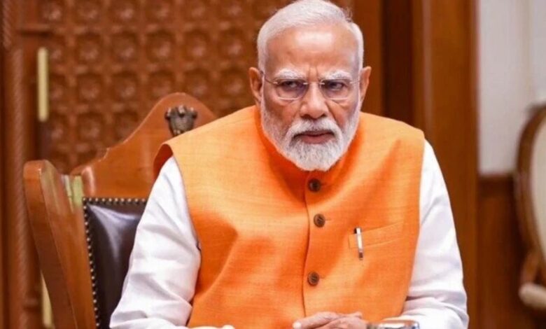 India-Pakistan War: पीएम मोदी की मीटिंग में क्या हुआ तय? सेना प्रमुखों संग गुप्त रणनीति पर चर्चा!