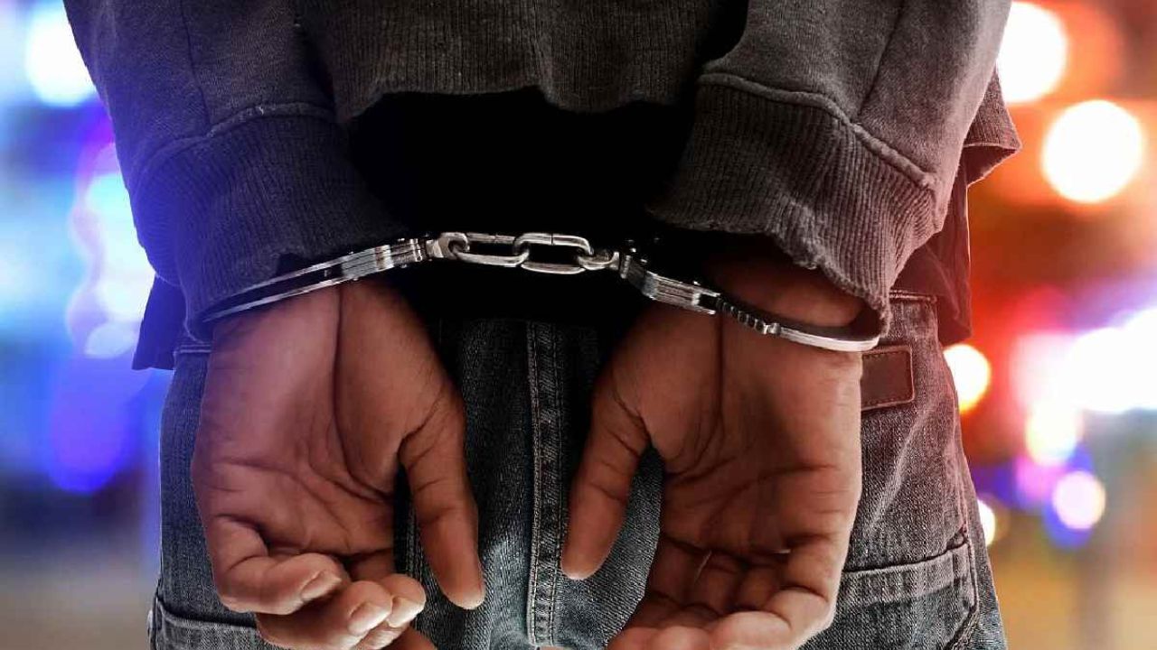 Haryana News: हरियाणा से आया युवक बना फर्जी परीक्षार्थी! फोटो और सिग्नेचर में गड़बड़ी बनी फर्जीवाड़े का सबूत
