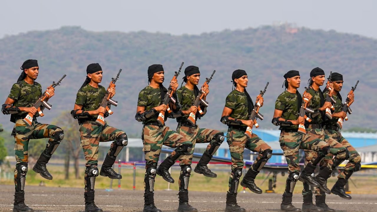 Indian Army Recruitment 2025: 1.2 लाख की सैलरी और देशसेवा का मौका! भारतीय सेना में निकली जबरदस्त भर्तियां