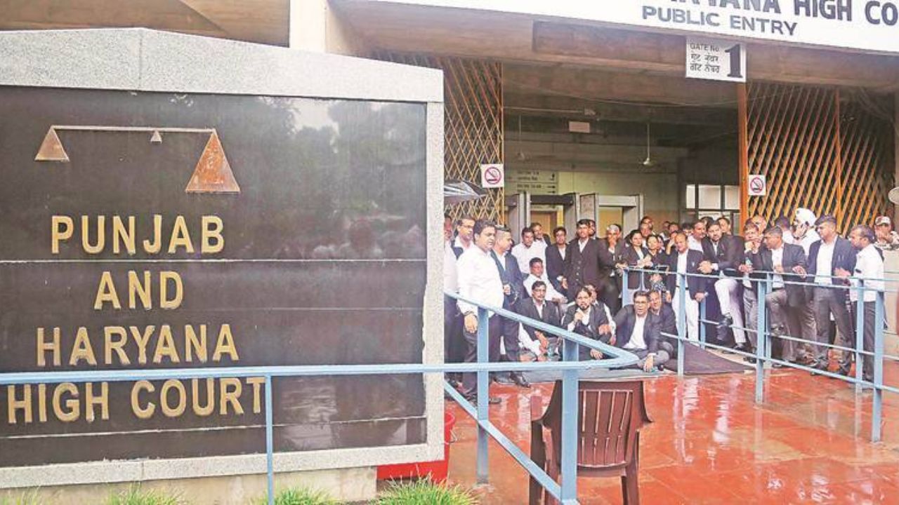 Haryana: आर्म्स एक्ट में बरी रजनीश को नौकरी देने का आदेश क्या बदलेगा ये फैसला हजारों की किस्मत!