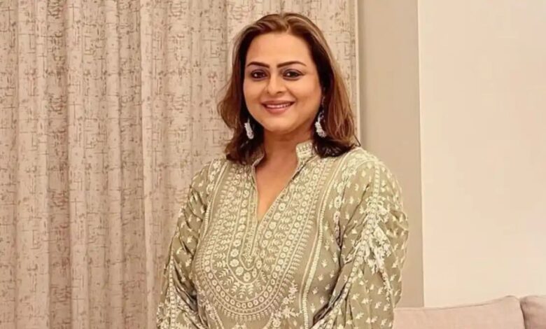 Shilpa Shirodkar हुई कोविड पॉजिटिव, जानिए कैसे बॉलीवुड सितारे और फैंस दे रहे हैं सहारा और प्रार्थना