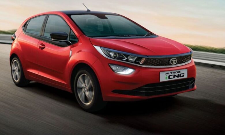 Tata Altroz Facelift On EMI: नई टाटा अल्ट्रोज फेसलिफ्ट की कीमत और EMI प्लान की पूरी जानकारी