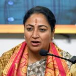 Delhi News: रेखा गुप्ता का बड़ा ऐलान दिल्ली को पर्यावरण मॉडल बनाने की तैयारी! जानिए सरकार की पूरी योजना और क्या इसमें मिलेंगे फायदे