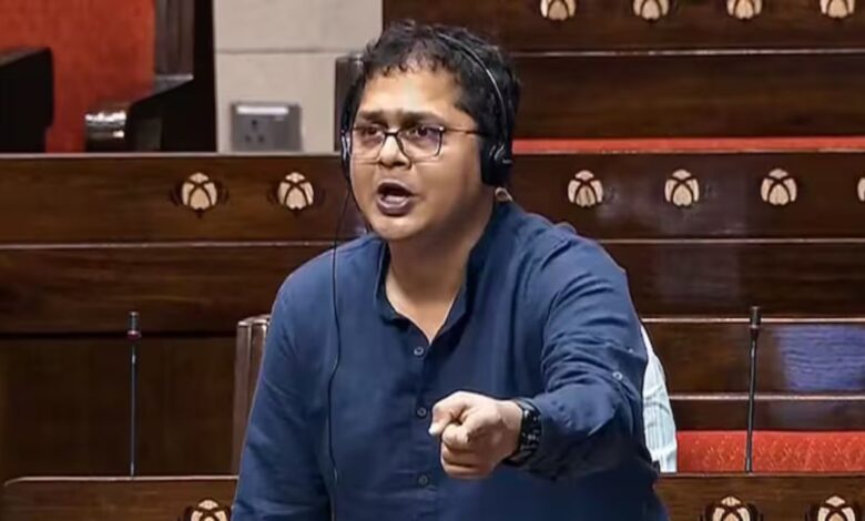 Saket Gokhale: झूठे आरोप पड़े भारी! 2021 के ट्वीट ने बदल दी किस्मत, अब कोर्ट के आगे झुकाना पड़ा सिर