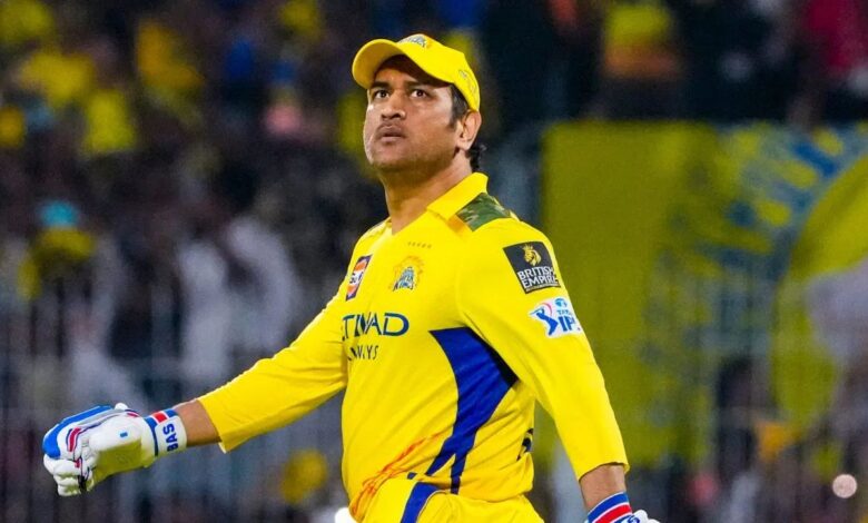 Ravi Shastri On MS Dhoni: जेब भी साफ कर दें धोनी – शास्त्री के बयान ने मचाया सोशल मीडिया पर तूफान