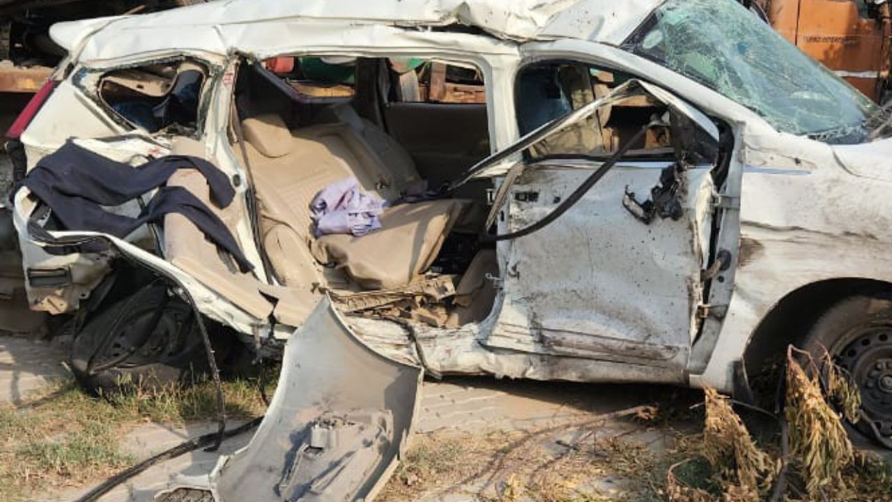 Faridabad Accident: हाईवे पर भयानक हादसा! हेक्टर और अर्टिगा की टक्कर में जिंदा जल गई जिंदगियां