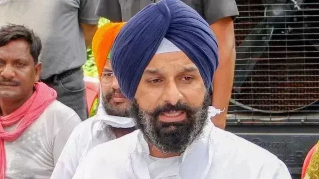 Punjab News: 26 जगहों पर रेड, 6 गवाहों के बयान और कोर्ट में पेशी! मजीठिया पर कसता जा रहा है शिकंजा