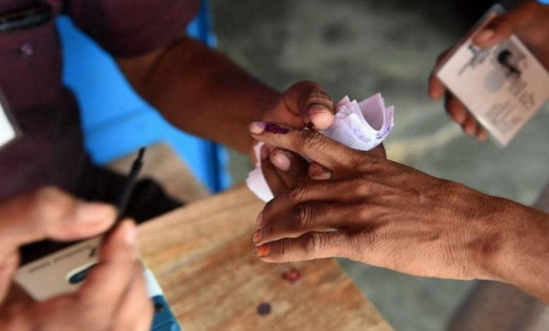 Uttar Pradesh में बूथों की संख्या बढ़ी, जानिए क्यों बदले जा रहे हैं मतदान के नियम?