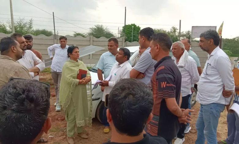 Bhiwani: गांव ढाणी रामजस की ऑयल यूनिट पर छापा! 70 हजार लीटर टायर ऑयल जब्त