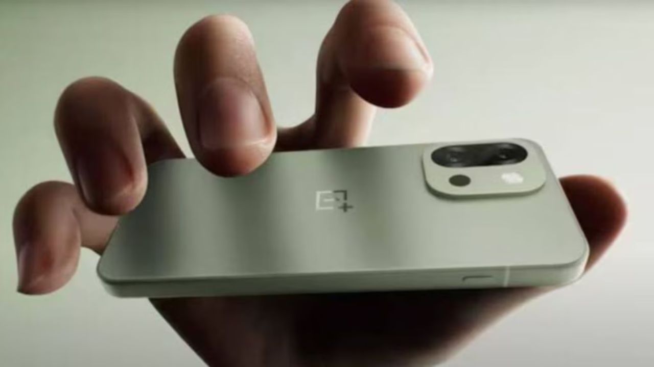 OnePlus ?? ??????? ??? ?? ???? ?? ???? ???? ???! ????? ?? ?? ???? ?????? ?10,000 ?? ?? ?????