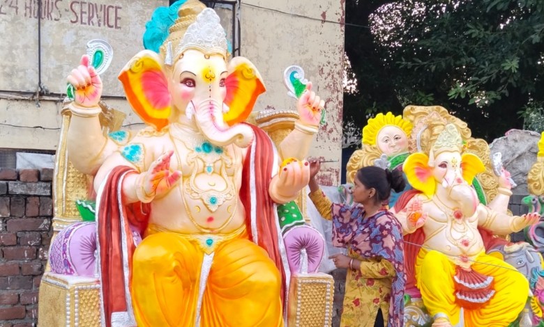 महंगाई ने बदल दी गणेशोत्सव की रौनक | छोटी मूर्तियों की बढ़ी डिमांड