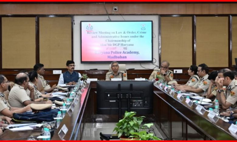 डीजीपी शत्रुजीत कपूर ने हर जिले में अवैध विदेशी निगरानी के लिए विशेष सेल गठन और साप्ताहिक रिपोर्टिंग का आदेश दिया