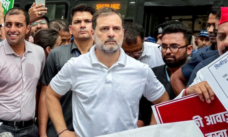 राहुल गांधी के आरोपों पर सरकार, BJP और EC करेंगे काउंटर अटैक, EC ने हरियाणा से मांगा पूरा डाटा