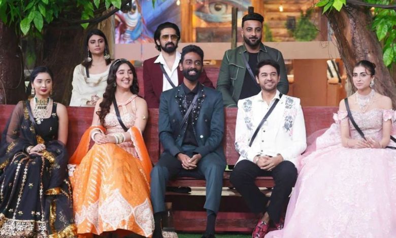 Bigg Boss 19 में टिकट टू फिनाले टास्क बना महा युद्ध, Farhana और Shahbaz की भिड़ंत ने सबको चौंकाया