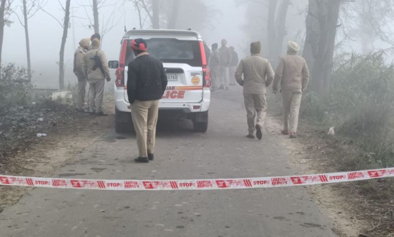 Jalandhar encounter: आदमपुर में पुलिस मुठभेड़ हत्या के फरार आरोपी गिरफ्तार पैर में लगी गोली