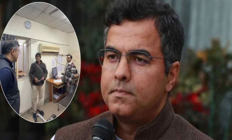 Minister Parvesh Sahib Singh Raid: दिल्ली जल बोर्ड के तीन ZRO अचानक नदारद, मंत्री परवेश साहिब सिंह ने किया निलंबन