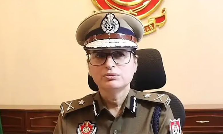 Punjab News: पंजाब की महिला पुलिस कमिश्नर धनप्रीत कौर पर जमानती वारंट जारी, बड़ा खुलासा