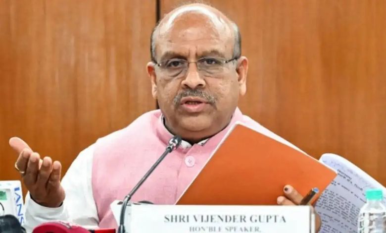 दिल्ली विधानसभा ने पंजाब पुलिस के तीन बड़े अफसरों को 48 घंटे में जवाब देने को कहा