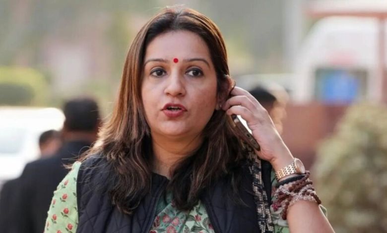 T20 World Cup 2026: भारत-पाक मुकाबला रद्द, प्रियंका चतुर्वेदी का तीखा तंज, “आतंकिस्तान” पर बरसी नाराजगी