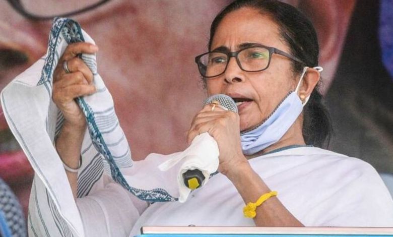 TMC की सूची में 52 महिलाएं और 95 अनुसूचित जाति-अनुसूचित जनजाति उम्मीदवार शामिल