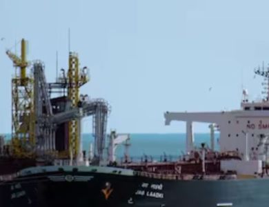 होर्मुज पार कर मुंद्रा पहुंचा ‘जग लाडकी’, 80800 मीट्रिक टन कच्चा तेल लाया