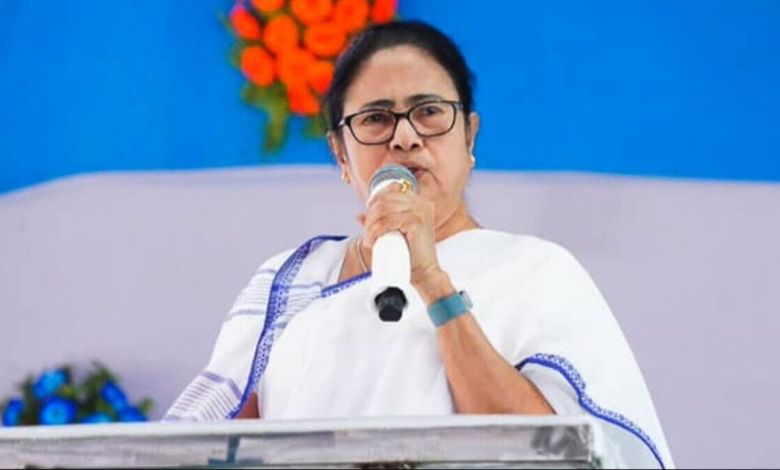 भवानीपुर का राजनीतिक इतिहास: कांग्रेस से TMC तक ममता बनर्जी का गढ़ बना क्यों