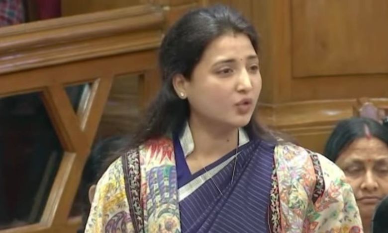 विधानसभा में रागिनी सोनकर का हमला, महिला आरक्षण पर BJP को घेरा