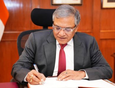 वोटर लिस्ट से लाखों नाम हटने पर टीएमसी का गुस्सा आयोग से तीखी बहस