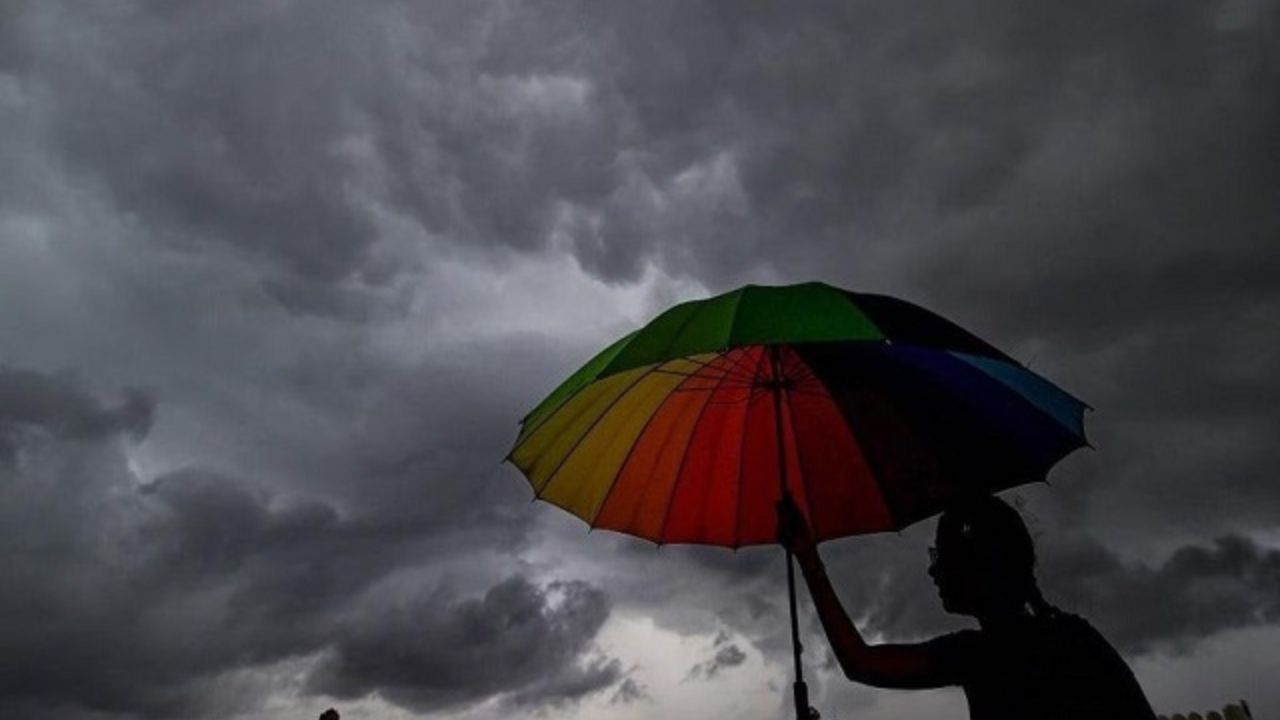 Haryana Weather: दक्षिण हरियाणा में आज तेज बारिश की संभावना, बाकी हरियाणा में छिटपुट बारिश, 6 तारीख से कमजोर हो जाएगा मानसून