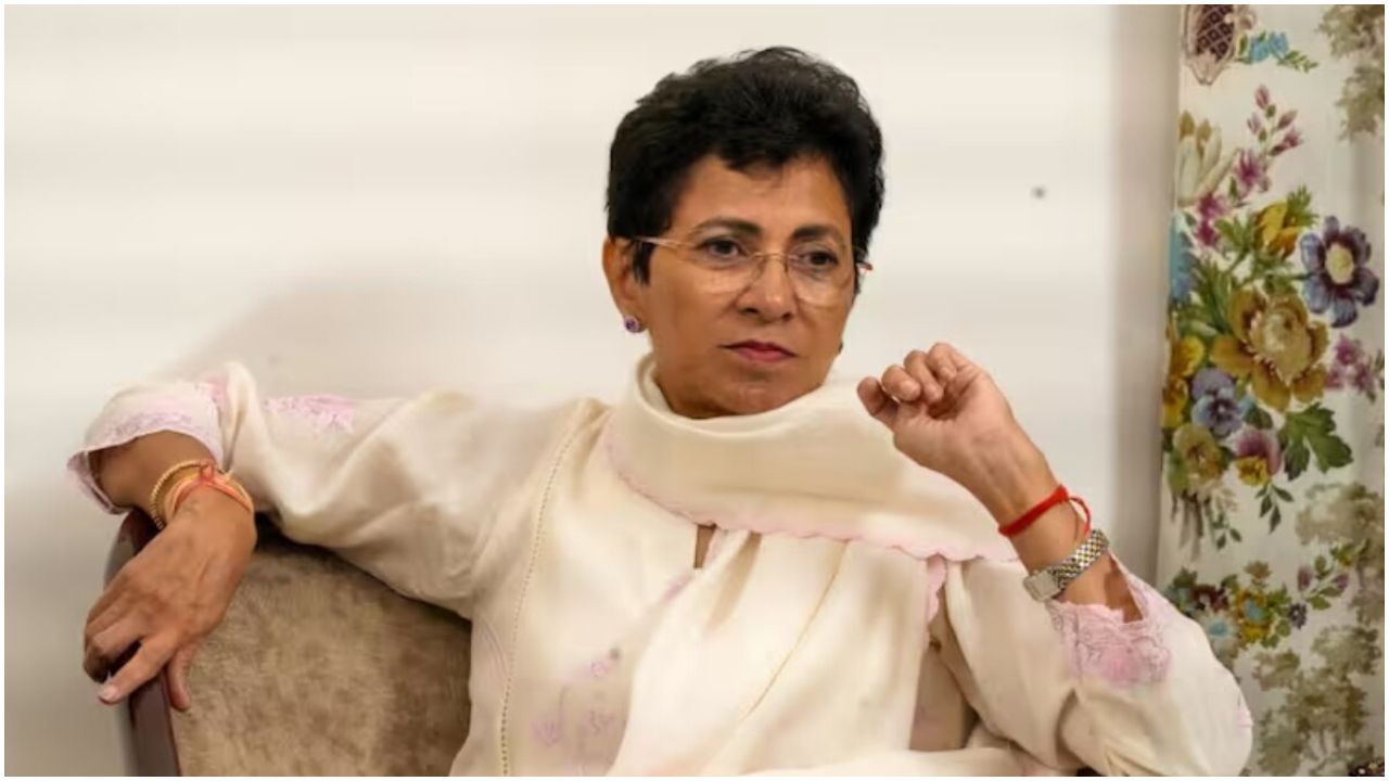 सांसद Kumari Selja ने लोकसभा में उठाया हरियाणा में कैंसर का गंभीर मुद्दा! केंद्र सरकार ने माना कैंसर फैला रही है घग्घर नदी, पानी पीने और नहाने के लिए अनुपयुक्त