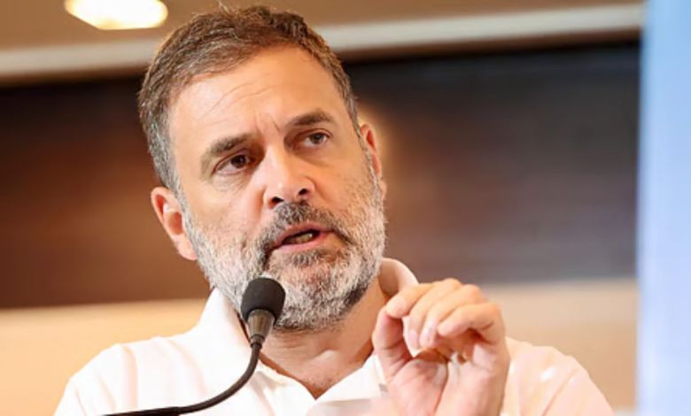 राहुल गांधी का बड़ा दावा सरकार एक साल में गिर सकती है आर्थिक संकट से
