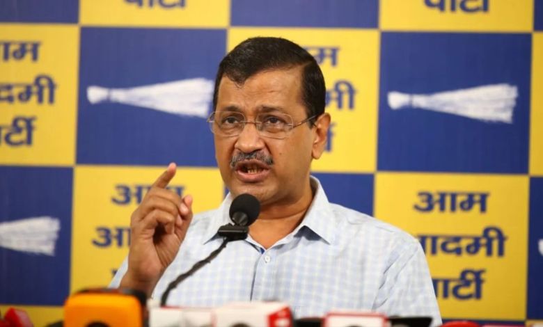 CBSE पेपर विवाद में केजरीवाल का हमला, सरकार पर गंभीर आरोप लगाए