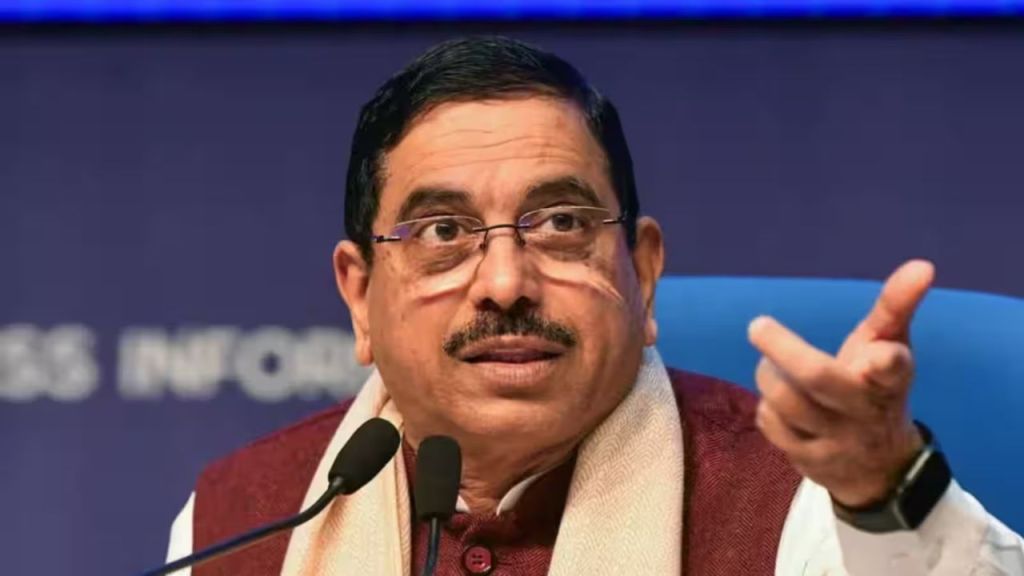 धर्मेंद्र प्रधान ने दो बार दिया था इस्तीफा? सरकारी सूत्रों का दावा, बाद में बदला फैसला