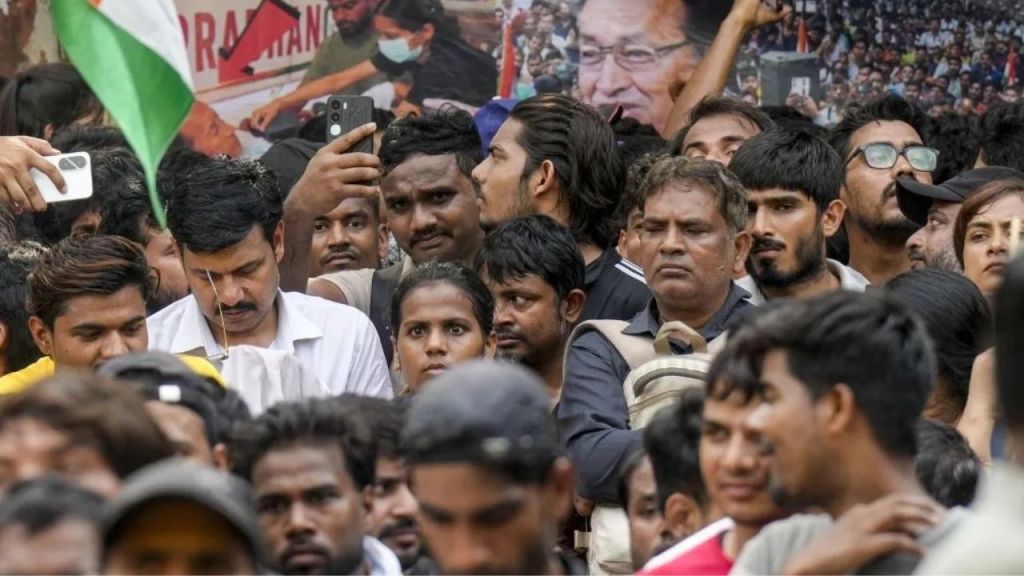 NEET पेपर लीक पर सरकार-CJP के बीच फिर बढ़ा गतिरोध, धर्मेंद्र प्रधान के इस्तीफे पर अड़ा आंदोलन