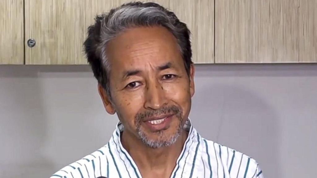 सोनम वांगचुक को मेदांता अस्पताल से मिली छुट्टी, 26 दिन के अनशन के बाद घर लौटने की तैयारी
